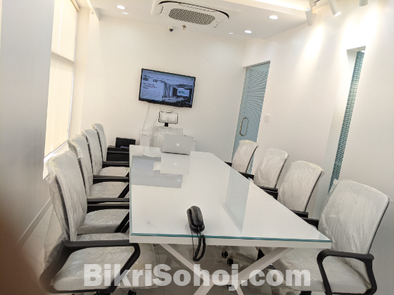 Rent A Professional Furnished Office Space